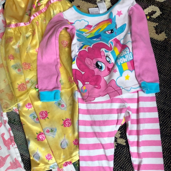 Toddler PJ’s - Picture 4 of 6